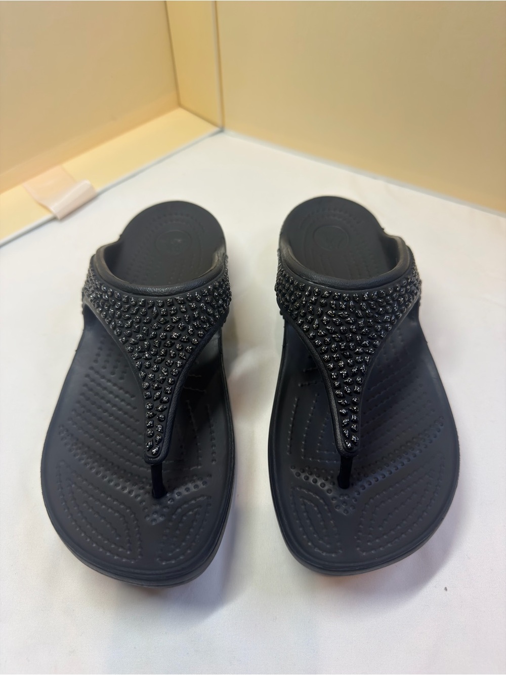 CROCS Black Jeweled Thong Sandals for Women